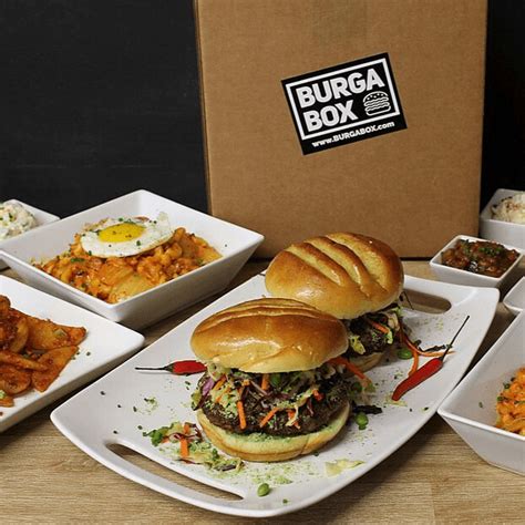 A flask is important for the old man who drinks every day. Gifts For The Man Who Has Everything - Creative Gift Ideas ...