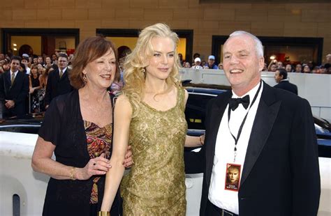 Nicole Kidmans Father Dr Antony Kidman Dies Following A Fall Hello