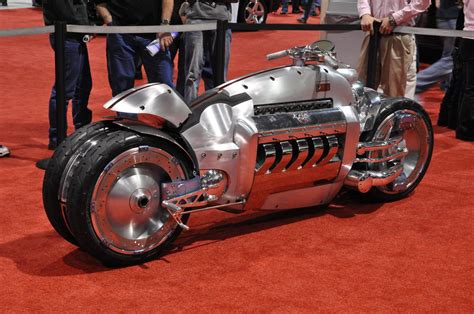 TÌm Hiểu Vua Tốc độ Dodge Tomahawk Motosaigon