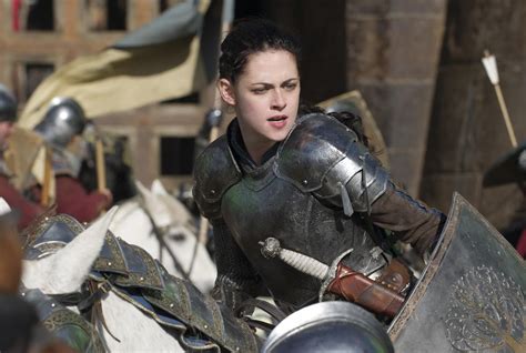 Kristen Stewart Reveals Why She Steered Clear Of Snow White Sequel