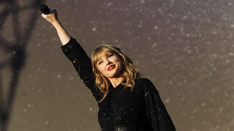 Bbc Music Biggest Weekend The One And Only Taylor Swift Performs