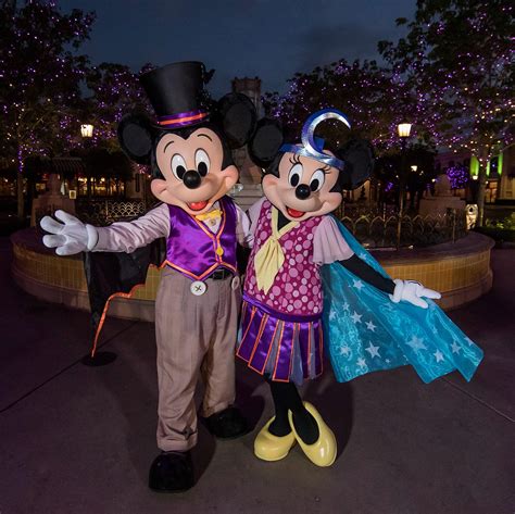 10 Tips for Mickey's Halloween Party with Kids at Disneyland