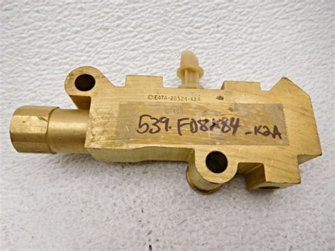 Having early rear wheel lock up is a sign of a malfunctioning proportioning valve. New Old Stock OEM F250 F350 E250 E350 Brake Proportioning ...