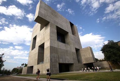 Chilean Architect Alejandro Aravena Wins Pritzker Prize