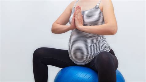 The Best Pregnancy Exercises Using A Birthing Ball
