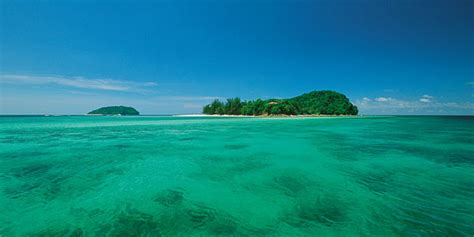 تونكو عبدالرحمن ڤوترا الحاج ابن المرحوم سلطان عبدالحميد حاليم شاه‎; PULAU YANG MENARIK DI SABAH: TAMAN TUNKU ABDUL RAHMAN