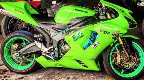 Moto #car #videos which beast would you choose after comparing cbr 600 rr vs zx6r on sound, acceleration, top speed. Gsxr 600 Vs Ninja 600 - YouTube