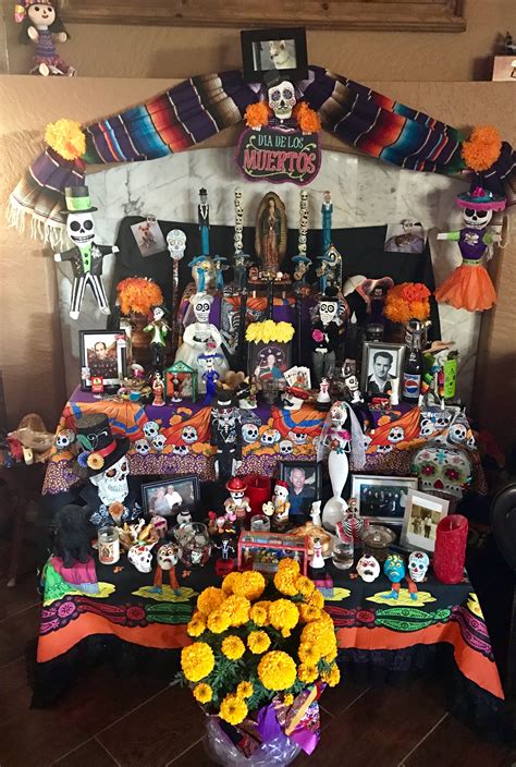 Diy Dia De Los Muertos Altar Apodeep