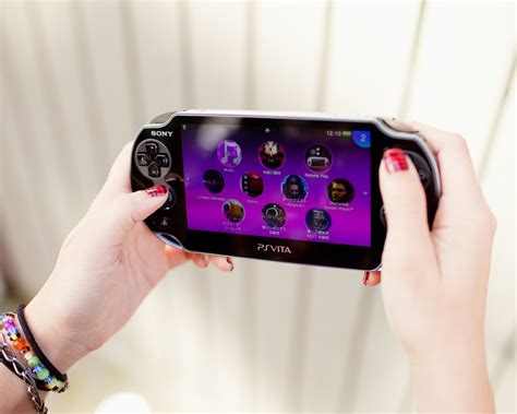 Review Sony Playstation Vita Wired