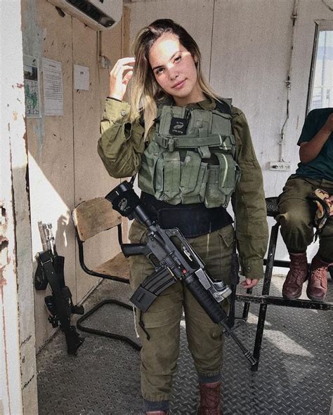 pin on israeli army girls stunning idf girls beautiful women in israel defense forces