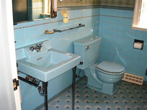See more ideas about 50s bathroom, retro bathrooms, vintage bathrooms. Replicating Alice's blue 50s bathroom tile floor | Blue ...