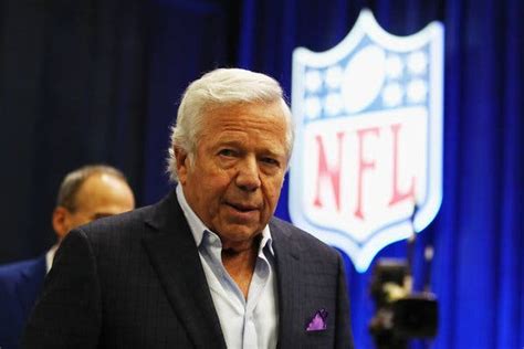 Robert Kraft Apologizes In First Public Comments About Prostitution
