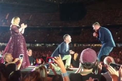 Adele Invites Gay Couple On Stage Marriage Proposal Follows On Top Magazine Lgbt News