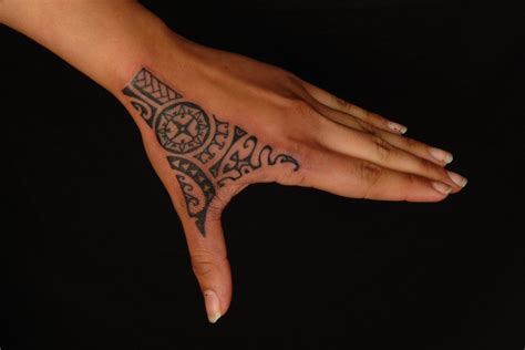 Image Result For Female Polynesian Hand Tattoo Tribal Hand Tattoos