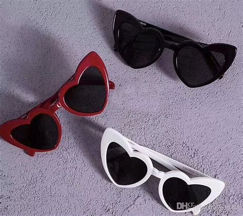 Women Wave 181 Heart Shape Sunglasses Red Grey Shades Clout Goggles
