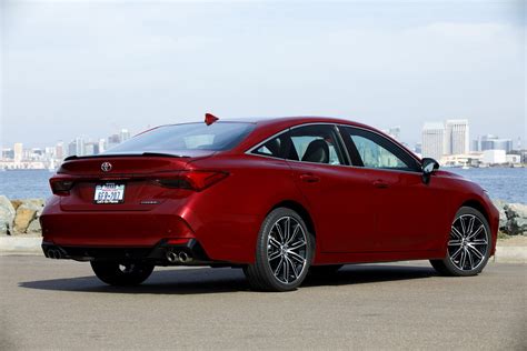 2022 Toyota Avalon Drops Awd And Trd Starts From 36375 For Its Final