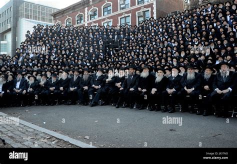 Thousands Of Rabbis Attending The International Conference Of Chabad