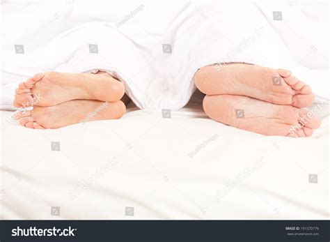 Couple Trouble Man Woman Lying Turned库存照片191370779 Shutterstock