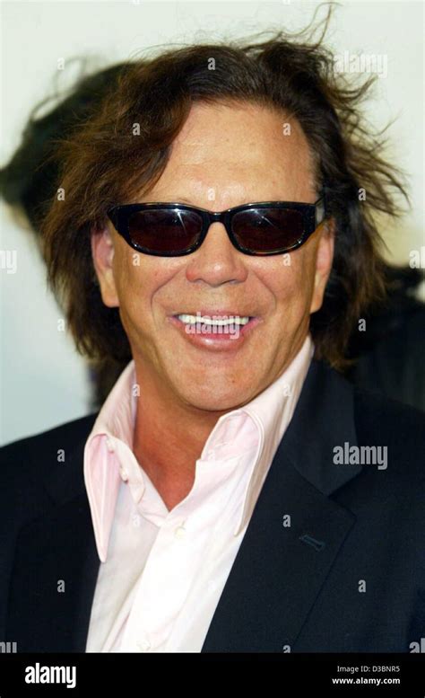 Dpa Us Actor Mickey Rourke The Rainmaker Spun Masked And Anonymous Arrives At The