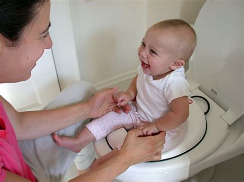 Potty Training Tips For Boys And Girls How To Potty Train Your Baby