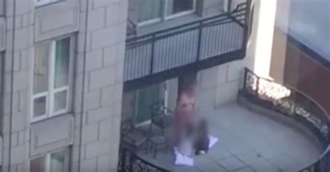 This Wild Video Shows Two Girls Going Down On A Guy In Broad Daylight