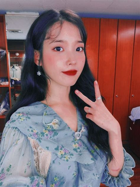 Iu Aesthetic Icon Baby Blue Aesthetic Girl Blue Aesthetic