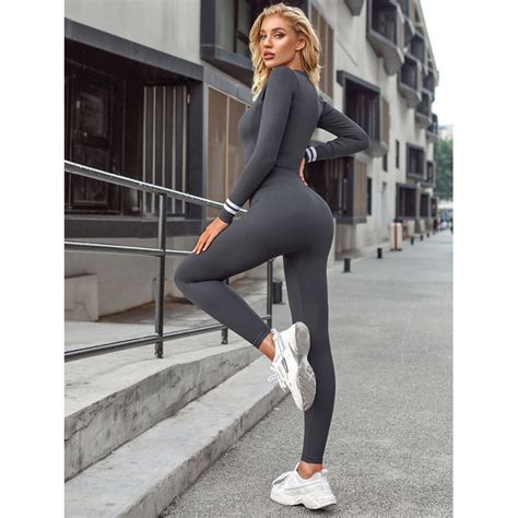 New Yoga Suit Long Sleeve Sports Tight Running Seamless Yoga Suit Buy