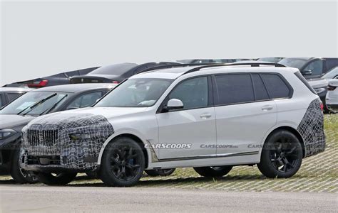 Bmw X7 Facelift Spotted On Test For The First Time Motor Memos