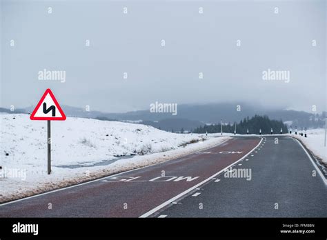 Bend Of Road Hi Res Stock Photography And Images Alamy