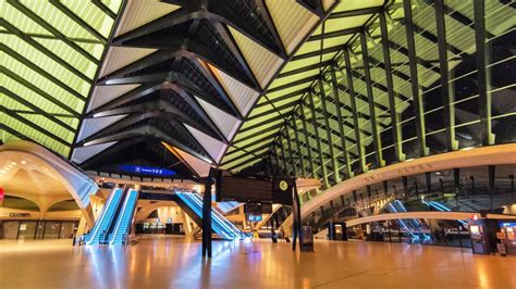 New Airport Technologies Fueling Digital Transformation Valour
