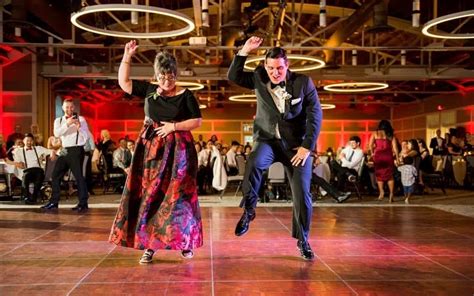 30 Best Wedding Line Dances And Songs In 2023
