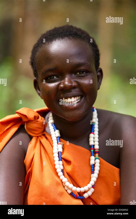 Kalenjin Girl Ngomongo Village Kenya Stock Photo Alamy