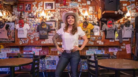 Scottsdale Saloon The Rusty Spurs New Owners Will Carry On Its Legacy
