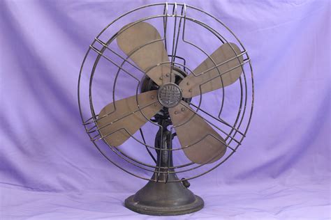 Enticz Antique Electric Fan