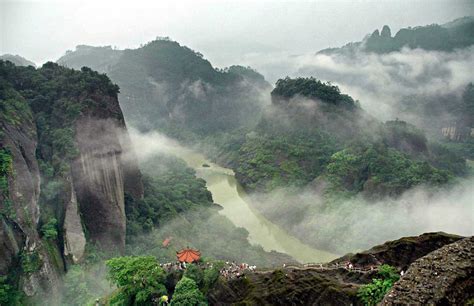 World Heritage Mount Wuyi China Traveling Tour Guide