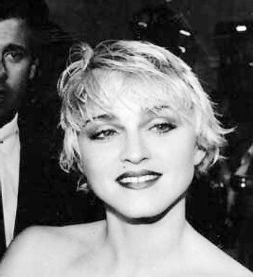 Das bild madonna alter von marco verch kann unter creative commons lizenz genutzt werden. Madonna wird 50: Wenn das Alter kommt, ist sie schon woanders