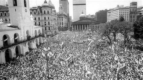 Hoy Se Cumplen A Os De La Vuelta A La Democracia En Nuestro Pa S