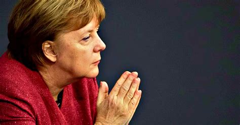 Lappello Di Angela Merkel In Vista Del Natale Per La Bild è Il Suo