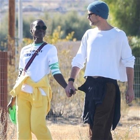 Joshua Jackson And Lupita Nyongo Confirmed Theyre Dating With A Pda