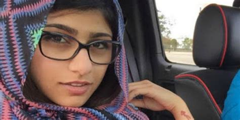 Mia Khalifa Might Just Be Empowered Through Hijabi Pornography