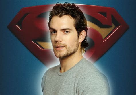 Superman deftly blends humor and gravitas, taking advantage of the perfectly cast christopher reeve to craft a loving, nostalgic tribute to an american pop 40 years later, superman: Henry Cavill Officially Cast as Zack Snyder's Superman
