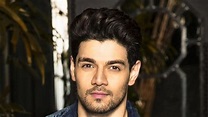 Sooraj Pancholi distributed sweets, said- it took '10 painful years ...