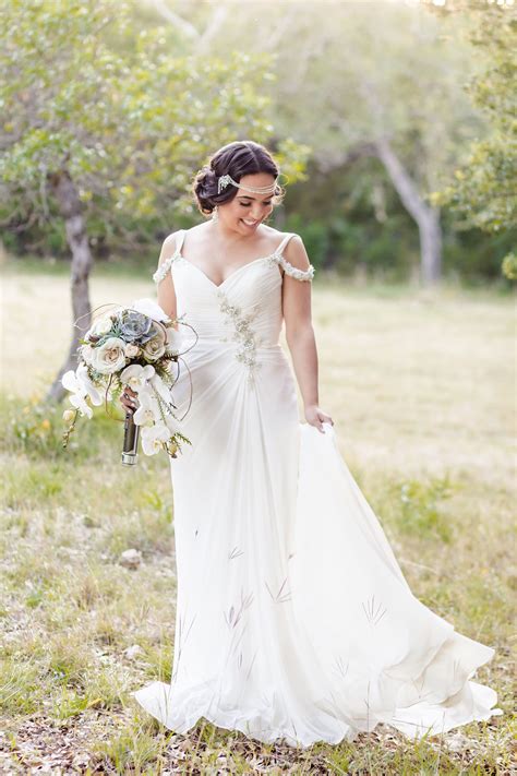 Expert recommended top 3 bridal shops in killeen, texas. Star Wars Inspired Wedding | Styled Shoot at Scenic ...