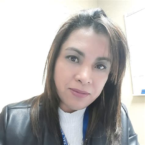 Claudia Guardado Especialista Gerencia De Entrenamiento Y Desarrollo