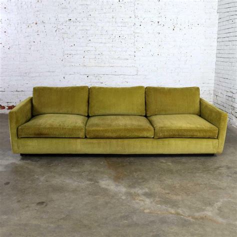 Corduroy comes in several different thicknesses, which are determined by the width of each individual cord, also known as a wale. Lawson Style Wide Wale Corduroy Sofa by Milo Baughman for ...
