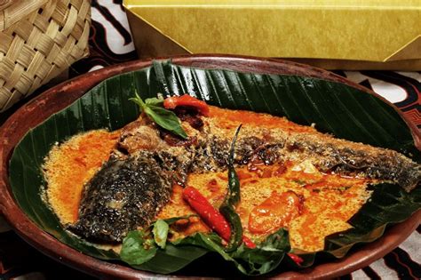 Resep mangut lele pedas masakan khas bantul mantap meski sudah terbiasa hidup di air tawar yang keruh tidak menjadikan ikan lele sebagai ikan yang menjijikanbuktinya banyak sekali para penjaja. Resep Mangut Lele Magelang Yang Lezat Dan Mantap
