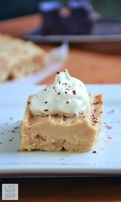 This unbelievably creamy peanut butter pie with peanut butter filled cookie crust is going to be your new favorite dessert! Low Carb Peanut Butter Pie | Life Tastes Good
