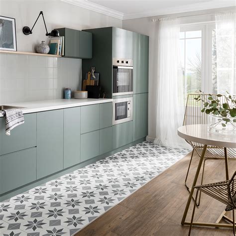 Flooring in your kitchen needs to sustain a lot of things like spillage, scratches, and what not! Kitchen trends 2021 - stunning kitchen design trends for ...