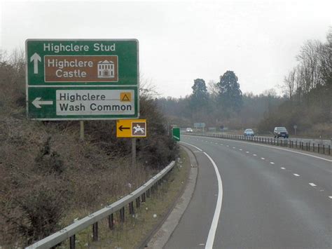 Southbound A34 Near Highclere © David Dixon Cc By Sa20 Geograph