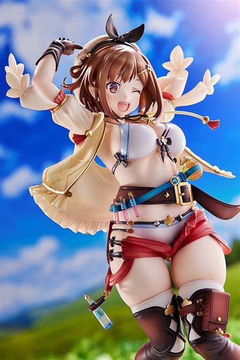 「ライザのアトリエ」，amakuniからライザの16フィギュアが登場